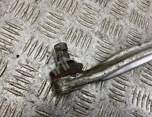 Рычаг передний левый Volkswagen Passat B5+ (3B) 2000-2005 рестайлинг  Volkswagen Passat Passat B5+ (3B) 2000-2005 рестайлинг