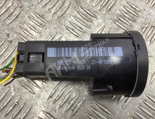 Переключатель света Volkswagen Passat B5 (3B) 1996-2000  Volkswagen Passat Passat B5 (3B) 1996-2000
