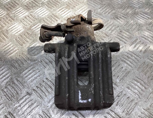 Суппорт задний левый Volkswagen Passat B5+ (3B) 2000-2005 рестайлинг  Volkswagen Passat Passat B5+ (3B) 2000-2005 рестайлинг