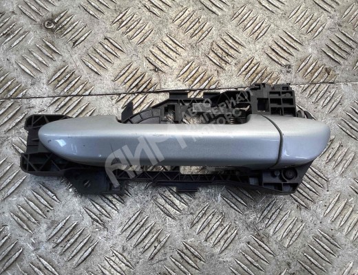 Ручка наружная задняя левая Volkswagen Passat B6 (3C) 2005-2010  Volkswagen Passat Passat B6 (3C) 2005-2010