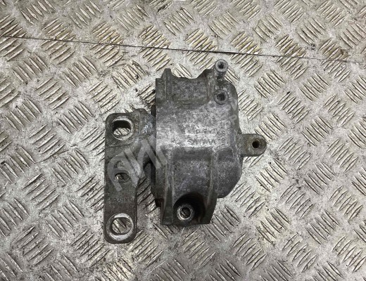 Подушка крепления двигателя Volkswagen Caddy III (2K) 2004-2010  Volkswagen Caddy Caddy III (2K) 2004-2010