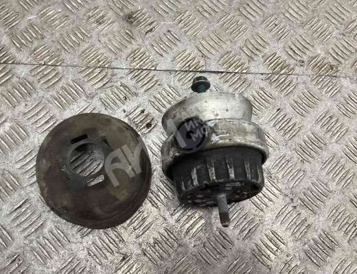 Подушка крепления двигателя Audi A6 C6 (4F) 2004-2008  Audi A6 A6 C6 (4F) 2004-2008
