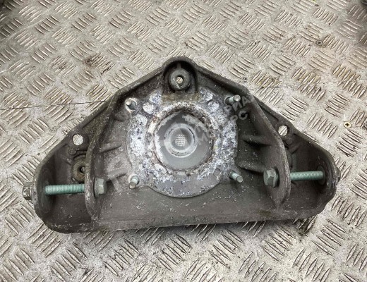 Опора амортизатора верхняя (чашка) Volkswagen Touareg I (7L) 2002-2006  Volkswagen Touareg Touareg I (7L) 2002-2006