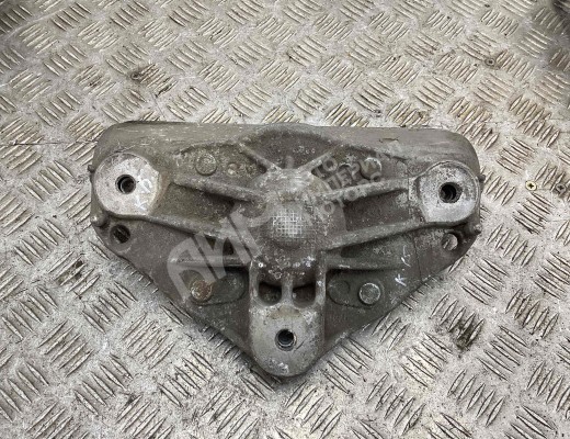Опора амортизатора верхняя (чашка) Volkswagen Touareg I (7L) 2002-2006  Volkswagen Touareg Touareg I (7L) 2002-2006
