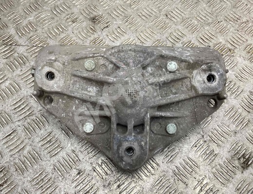 Опора амортизатора верхняя (чашка) Volkswagen Touareg I (7L) 2002-2006  Volkswagen Touareg Touareg I (7L) 2002-2006