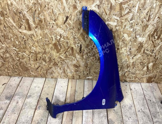 Крыло переднее левое  Honda Civic VII 2000-2003