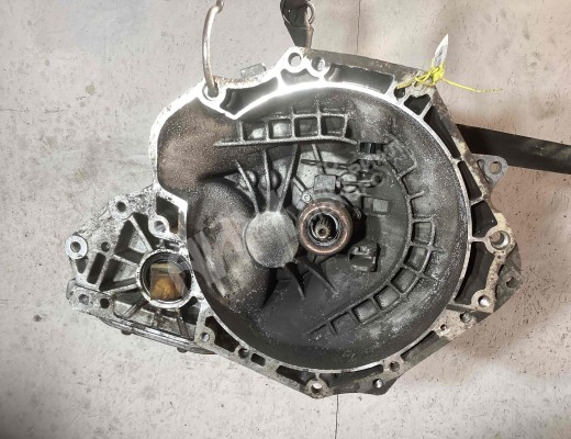 КПП механическая (МКПП) 5-ступенчатая Opel Astra H 2004-2007  Opel Astra Astra H 2004-2007