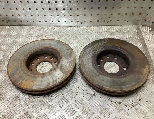 Диск тормозной передний Audi A4 B6 (8EC, 8E5) 2000-2004  Audi A4 A4 B6 (8EC, 8E5) 2000-2004