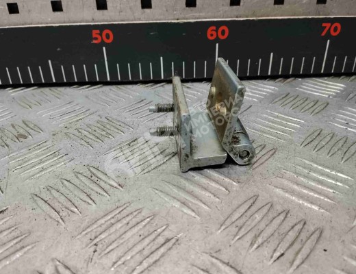 Петля крышки багажника Citroen C5 I 2004-2008 рестайлинг  Citroen C5 C5 I 2004-2008 рестайлинг