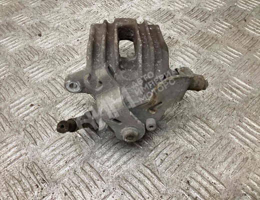 Суппорт задний правый Audi A4 B6 (8EC, 8E5) 2000-2004  Audi A4 A4 B6 (8EC, 8E5) 2000-2004