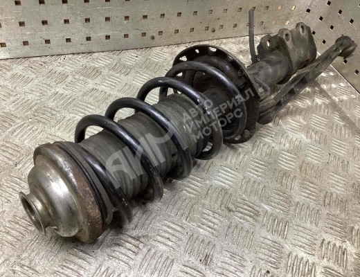 Стойка передняя правая Opel Astra H 2004-2007  Opel Astra Astra H 2004-2007