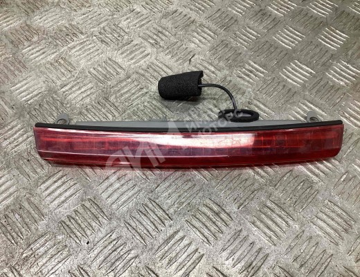 Стоп-сигнал Toyota Avensis II (T250) 2003-2008  Toyota Avensis Avensis II (T250) 2003-2008