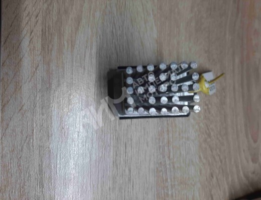 Сопротивление печки Audi A6 C5 (4B) 2001-2004 рестайлинг  Audi A6 A6 C5 (4B) 2001-2004 рестайлинг
