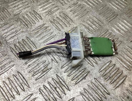 Сопротивление печки Dacia Sandero I (B90) 2008-2012  Dacia Sandero Sandero I (B90) 2008-2012