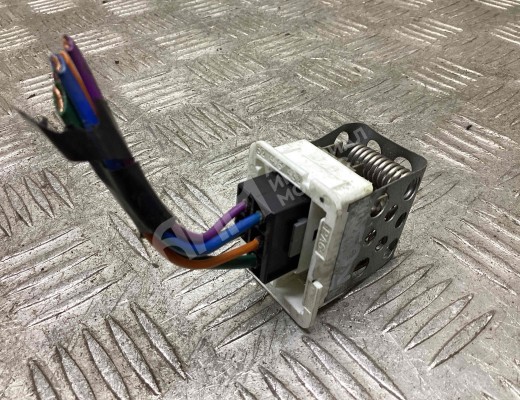 Сопротивление печки Opel Astra H 2004-2007  Opel Astra Astra H 2004-2007