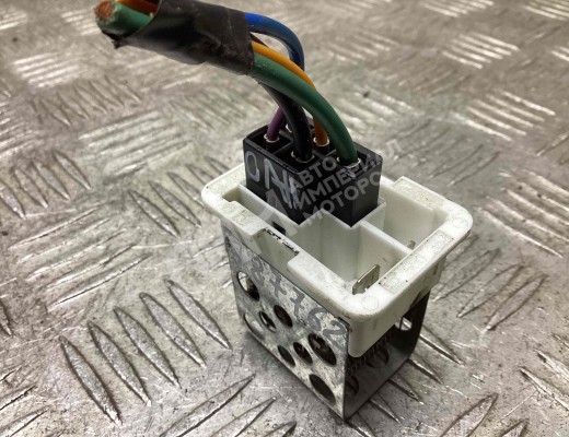 Сопротивление печки Opel Astra H 2007-2010 рестайлинг  Opel Astra Astra H 2007-2010 рестайлинг