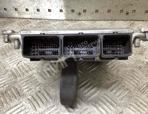 Блок управления двигателем Renault Scenic I (JA) 1999-2003 рестайлинг  Renault Scenic Scenic I (JA) 1999-2003 рестайлинг