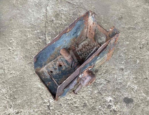 Механизм подъема запаски Iveco Eurocargo III 2008-2015  Iveco Eurocargo Eurocargo III 2008-2015