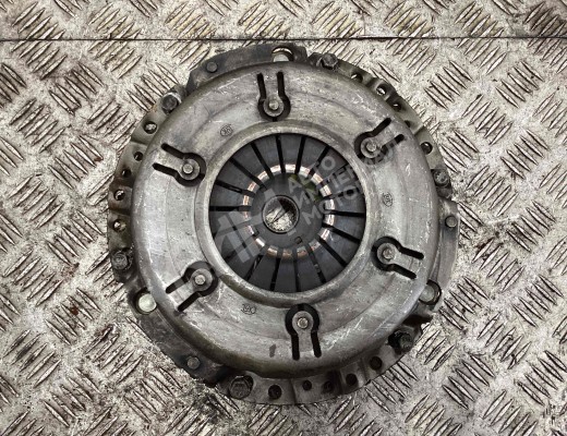 Комплект сцепления Renault Megane II 2002-2006  Renault Megane Megane II 2002-2006