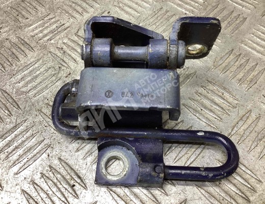 Петля двери передней правой Volkswagen Golf V (1K) 2004-2009  Volkswagen Golf Golf V (1K) 2004-2009