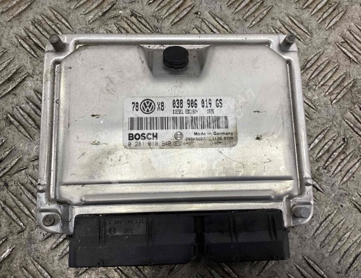 Блок управления двигателем Volkswagen Passat B5+ (3B) 2000-2005 рестайлинг  Volkswagen Passat Passat B5+ (3B) 2000-2005 рестайлинг