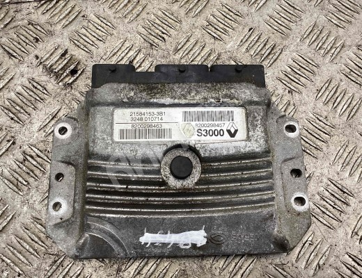 Блок управления двигателем Renault Megane II 2002-2006  Renault Megane Megane II 2002-2006