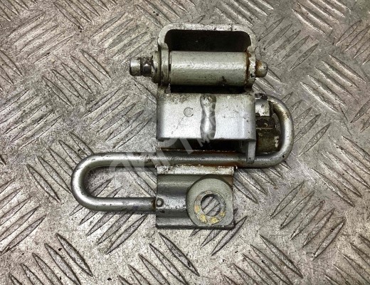 Петля двери передней левой Volkswagen Polo IV (9N) 2005-2009 рестайлинг  Volkswagen Polo Polo IV (9N) 2005-2009 рестайлинг