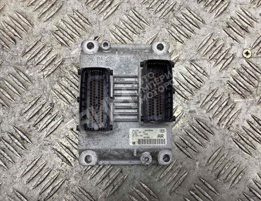 Блок управления двигателем Opel Corsa C 2000-2003  Opel Corsa Corsa C 2000-2003