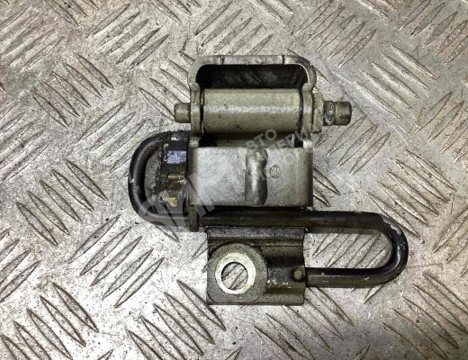 Петля двери передней правой Volkswagen Touran I (1T) 2003-2006  Volkswagen Touran Touran I (1T) 2003-2006