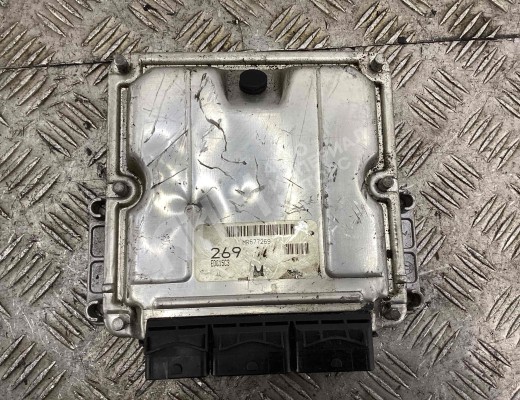 Блок управления двигателем Volvo V40 I (VW) 1995-2000  Volvo V40 V40 I (VW) 1995-2000