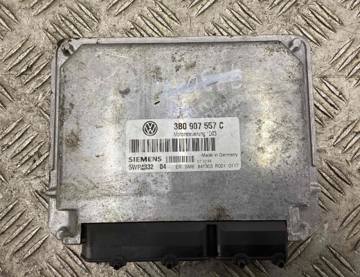 Блок управления двигателем Volkswagen Passat B5 (3B) 1996-2000  Volkswagen Passat Passat B5 (3B) 1996-2000