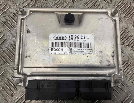 Блок управления двигателем Volkswagen Passat B5+ (3B) 2000-2005 рестайлинг  Volkswagen Passat Passat B5+ (3B) 2000-2005 рестайлинг