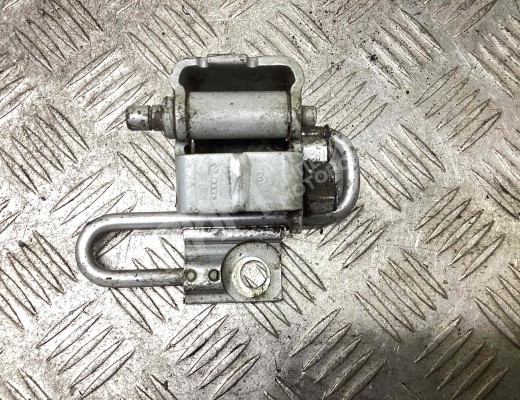 Петля двери передней левой  Audi A6 C6 (4F) 2004-2011