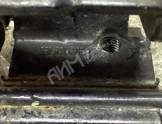 Петля двери передней правой Audi A6 C6 (4F) 2004-2008  Audi A6 A6 C6 (4F) 2004-2008