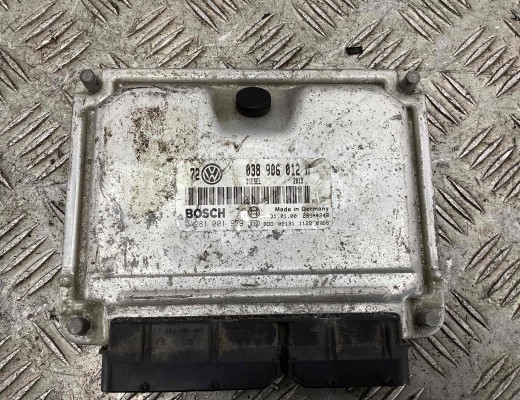 Блок управления двигателем Volkswagen Golf IV (1J) 1997-2004  Volkswagen Golf Golf IV (1J) 1997-2004