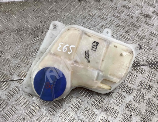 Бачок расширительный Volkswagen Passat B5+ (3B) 2000-2005 рестайлинг  Volkswagen Passat Passat B5+ (3B) 2000-2005 рестайлинг