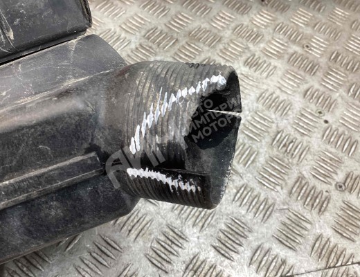 Корпус воздушного фильтра Volvo 850 1992-1997  Volvo 850 850 1992-1997