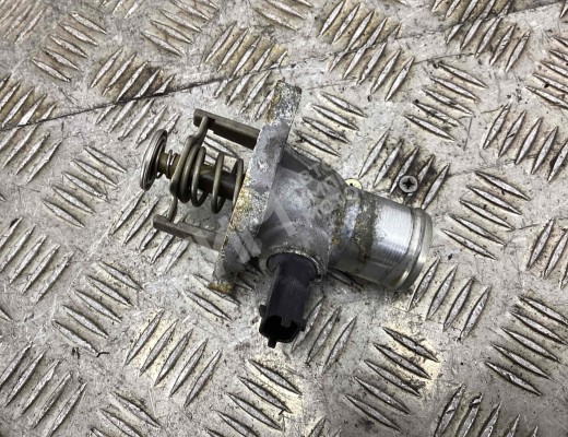 Корпус термостата Opel Astra H 2007-2010 рестайлинг  Opel Astra Astra H 2007-2010 рестайлинг
