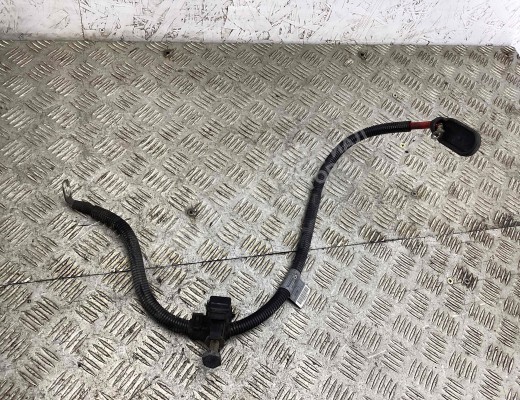 Плюсовой провод аккумулятора BMW 5-Series (E39) 1995-2000  BMW 5-Series 5-Series (E39) 1995-2000