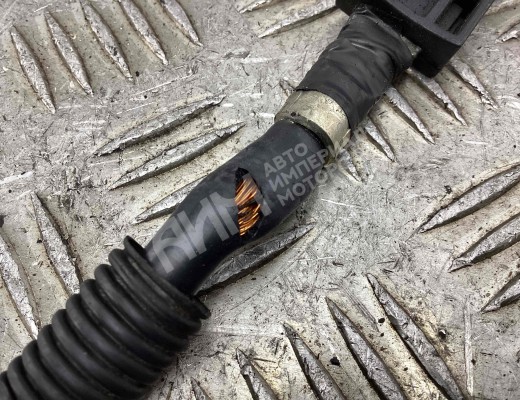 Силовой провод аккумулятора Mercedes C (W203) 2000-2004  Mercedes C C (W203) 2000-2004