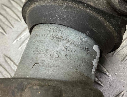 Насос антифриза дополнительный Audi A6 C5 (4B) 1997-2001  Audi A6 A6 C5 (4B) 1997-2001