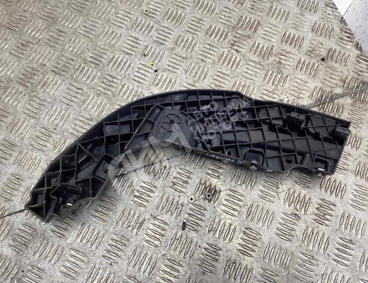 Крепление фары правой Renault Laguna II (X74) 2001-2005  Renault Laguna Laguna II (X74) 2001-2005