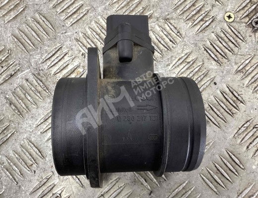 Расходомер воздуха Volkswagen Golf IV (1J) 1997-2004  Volkswagen Golf Golf IV (1J) 1997-2004