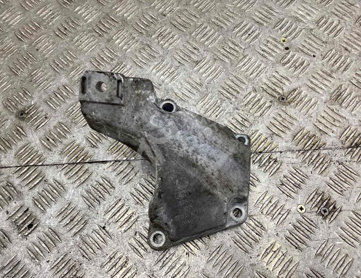 Кронштейн двигателя Audi A6 C5 (4B) 2001-2004 рестайлинг  Audi A6 A6 C5 (4B) 2001-2004 рестайлинг