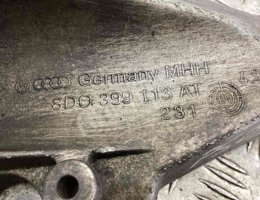Кронштейн КПП Volkswagen Passat B5+ (3B) 2000-2005 рестайлинг  Volkswagen Passat Passat B5+ (3B) 2000-2005 рестайлинг