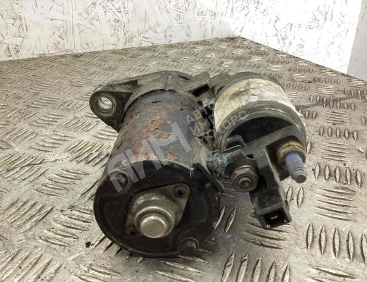 Стартер Volkswagen Polo IV (9N) 2001-2005  Volkswagen Polo Polo IV (9N) 2001-2005