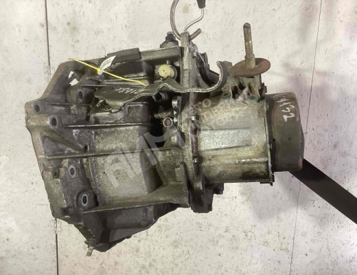 КПП механическая (МКПП) 5-ступенчатая Peugeot 406 1995-2004  Peugeot 406 406 1995-2004