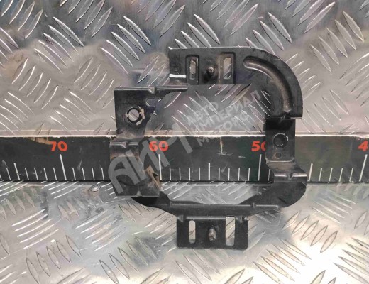 Кронштейн крепления фары противотуманной правой Nissan X-trail (T30) 2004-2007 рестайлинг  Nissan X-Trail X-trail (T30) 2004-2007 рестайлинг