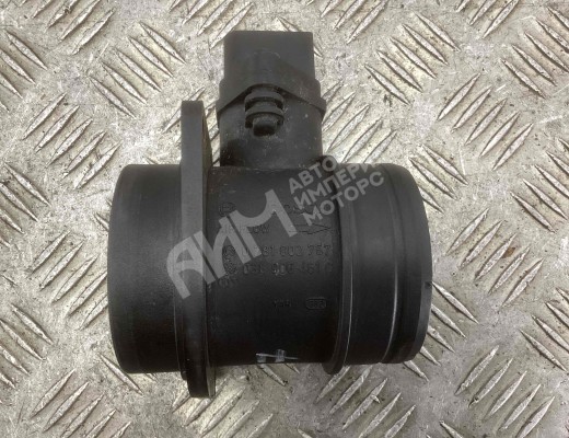 Расходомер воздуха Volkswagen Golf IV (1J) 1997-2004  Volkswagen Golf Golf IV (1J) 1997-2004
