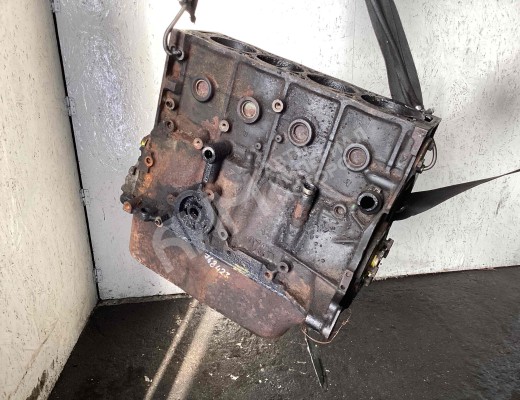 Блок цилиндров Peugeot 806 1994-2002  Peugeot 806 806 1994-2002